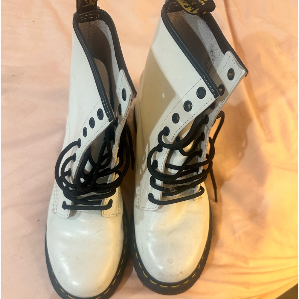 Boots - Picture 2 of 3